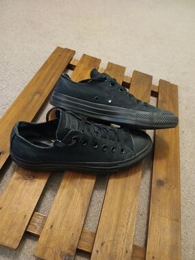 Converse All Black Low-Top Canvas Sneakers